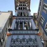 & - Dom wakacyjny