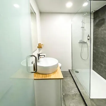 & - Hébergement de vacances